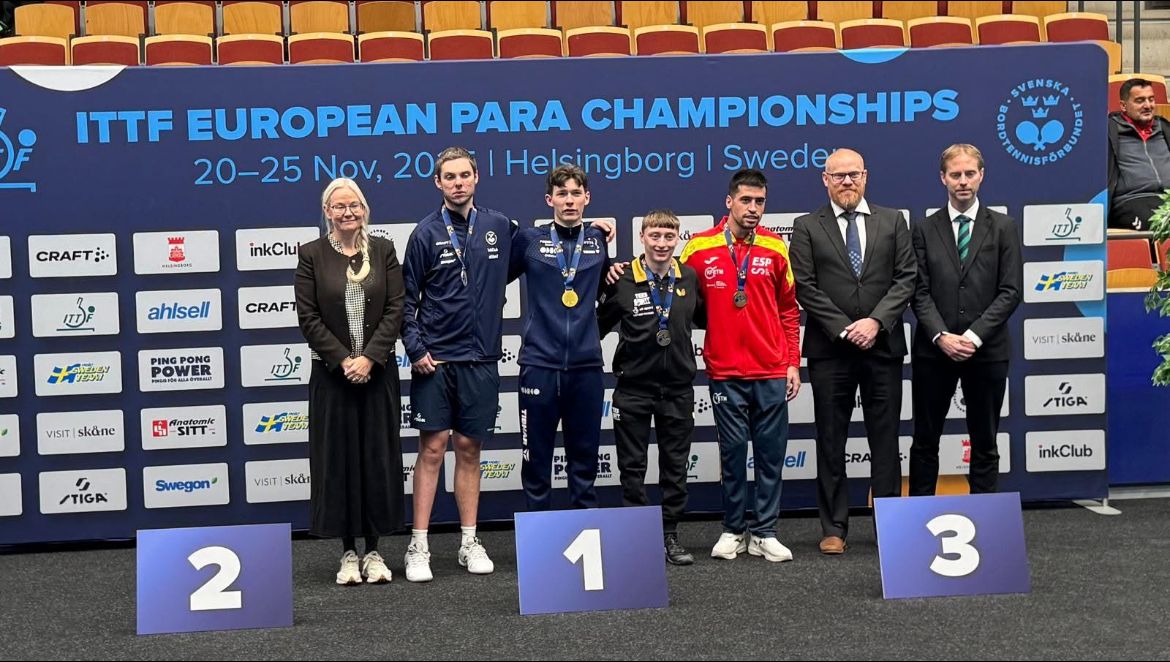 Podium tijdens een internationaal tafeltennistoernooi